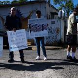 Vecinos de Las Monjas exigen a Miguel Romero que cumpla con promesa de repavimentación
