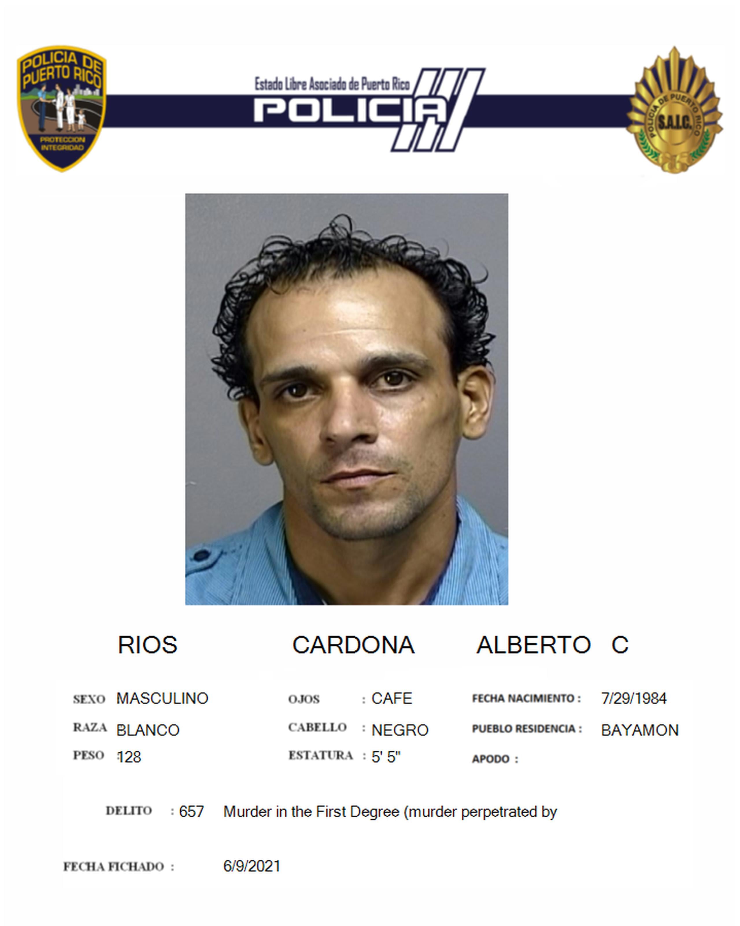 Contra Alberto C. Ríos Cardona es buscado por maltrato de animales. Si posee información que conduzca a su arresto, llame a los teléfonos (787) 793-0457 y 1-800-981-3635