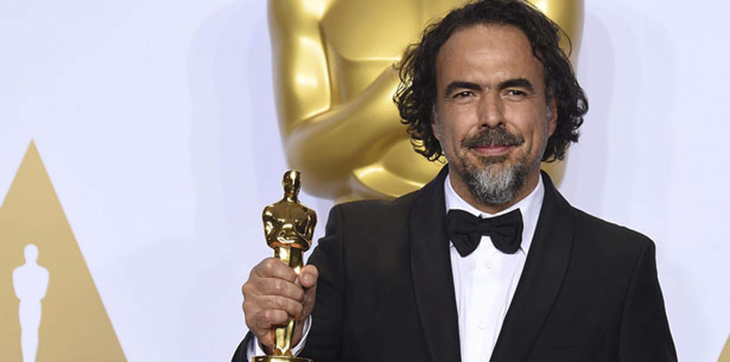 Basándose en los testimonios de varios inmigrantes, Iñárritu, que presentó el trabajo en la pasada edición del Festival de Cannes, ideó esta obra hiperrealista que coloca al espectador en medio del desierto de Sonora. (Archivo)