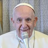 El papa sobre la eutanasia: “Lo de matar lo dejamos a las bestias”