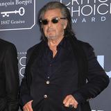 Al Pacino tiene un romance con una expareja de Mick Jagger