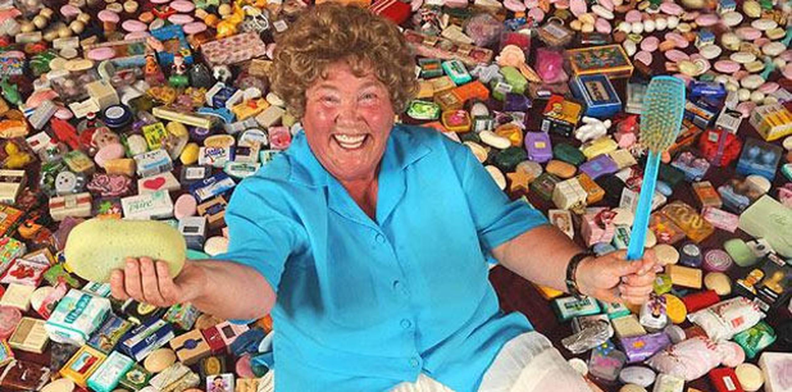 Carol Vaughn ha logrado reunir 5 mil jabones de todas partes del mundo, y no tiene intenciones de parar. (Facebook)