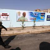 El papa emprende su viaje a Irak