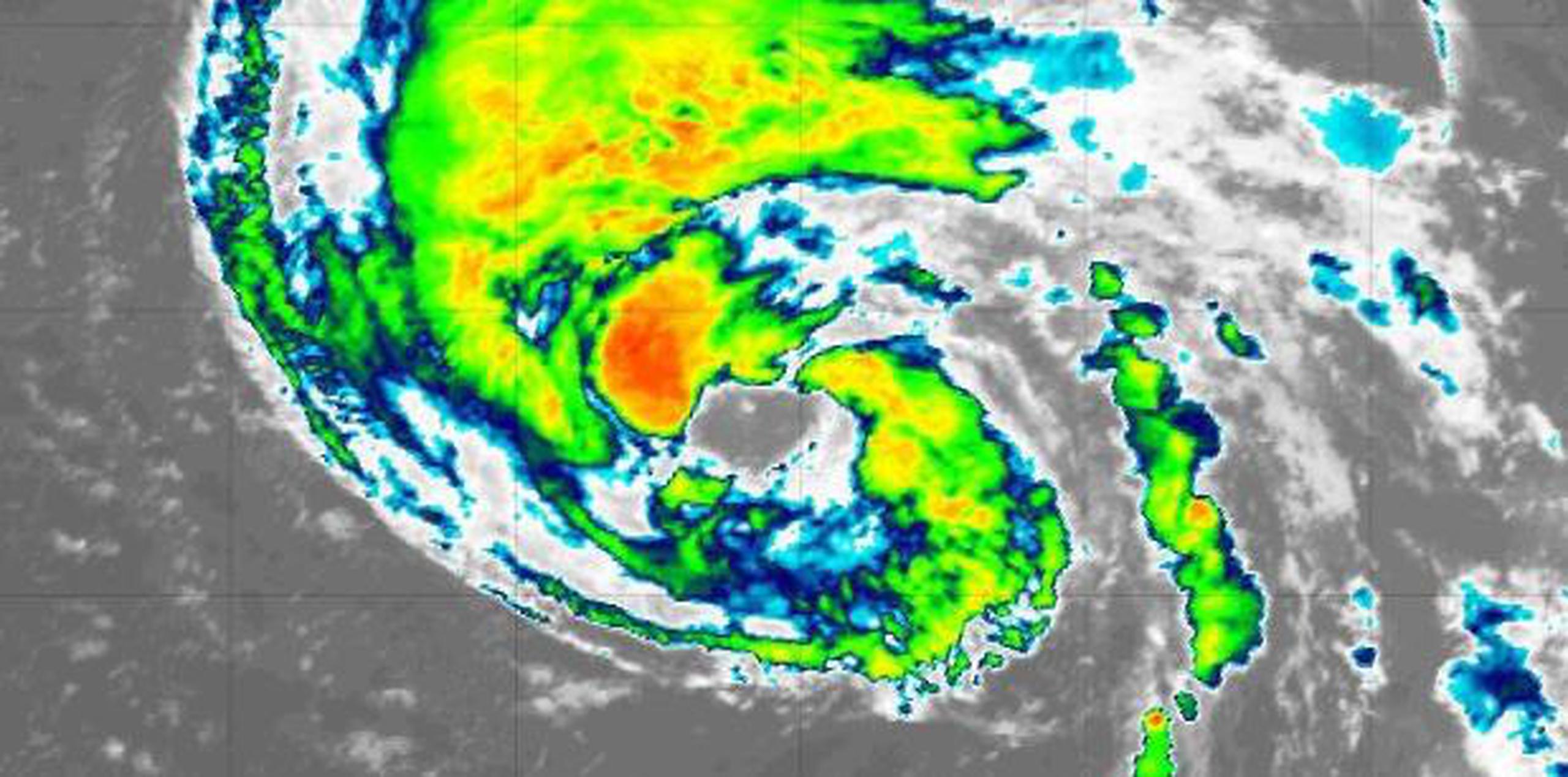 Las marejadas producidas por Leslie afectarán a Bermudas, Bahamas, partes de la costa suroriental de Estados Unidos y la mayor parte de las Antillas Mayores y las Menores en los próximos días. (NOAA)