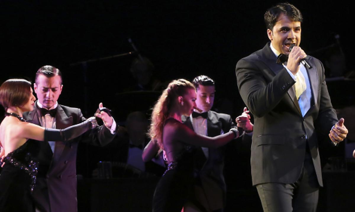 Luis Fonsi debuta en Broadway Primera Hora