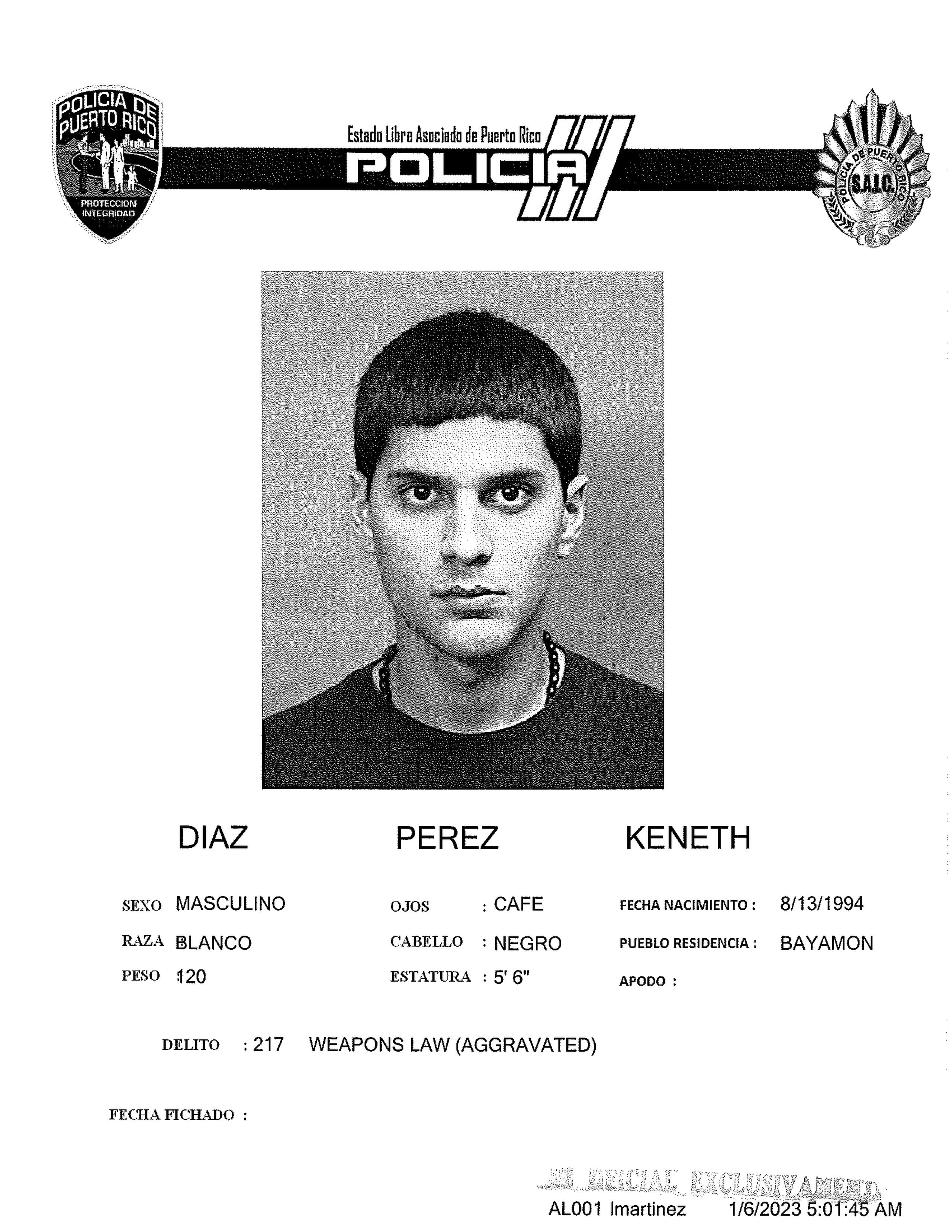Ficha policíaca de Kenneth Díaz Pérez.