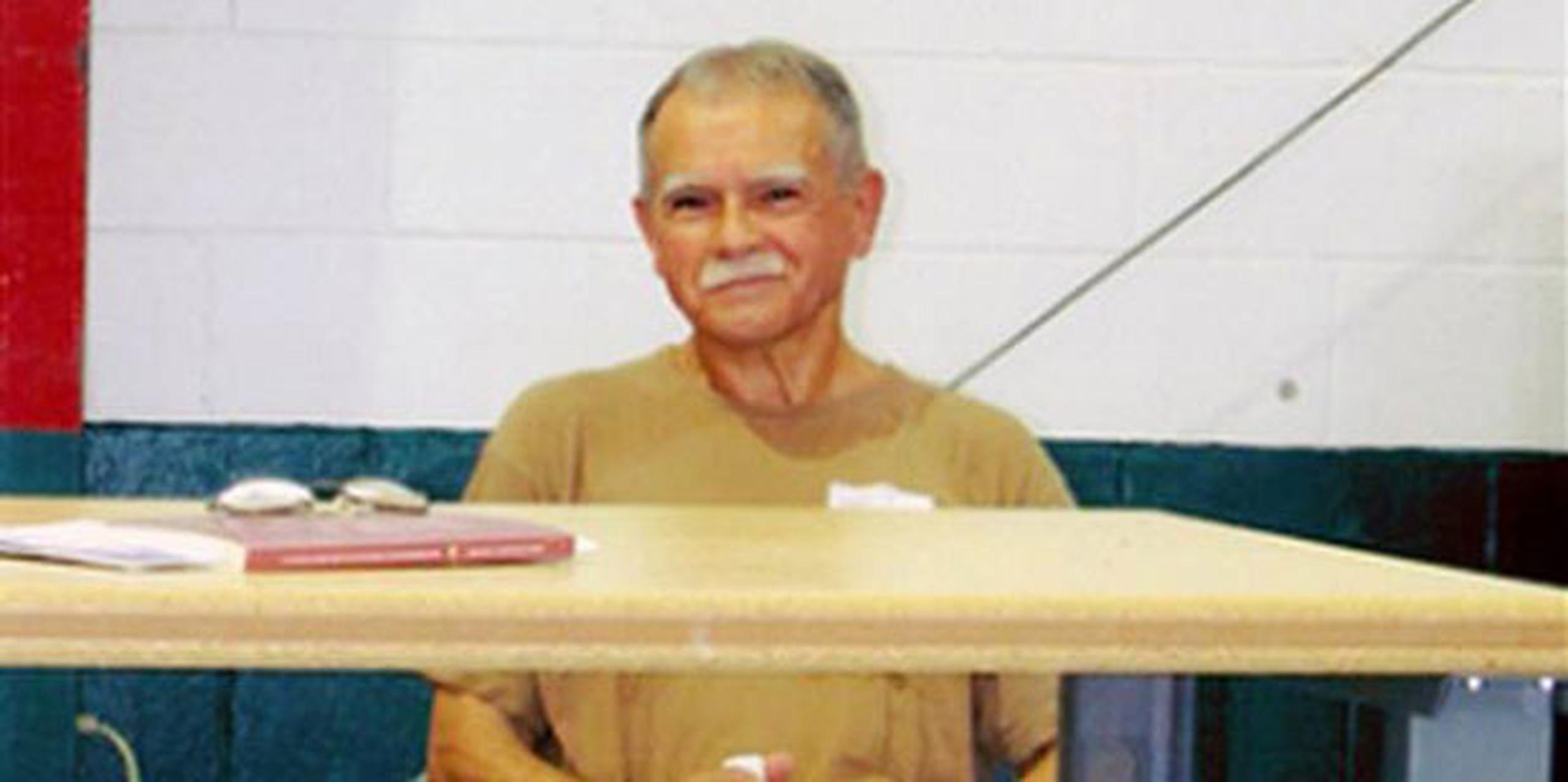 López Rivera, de 72 años de edad, lleva 34 años en prisiones de los EE.UU. tras haber sido encontrado culpable de conspiración sediciosa por su relación con las Fuerzas Armadas de Liberación Nacional (FALN) que luchaba por la libertad de Puerto Rico. (Archivo)