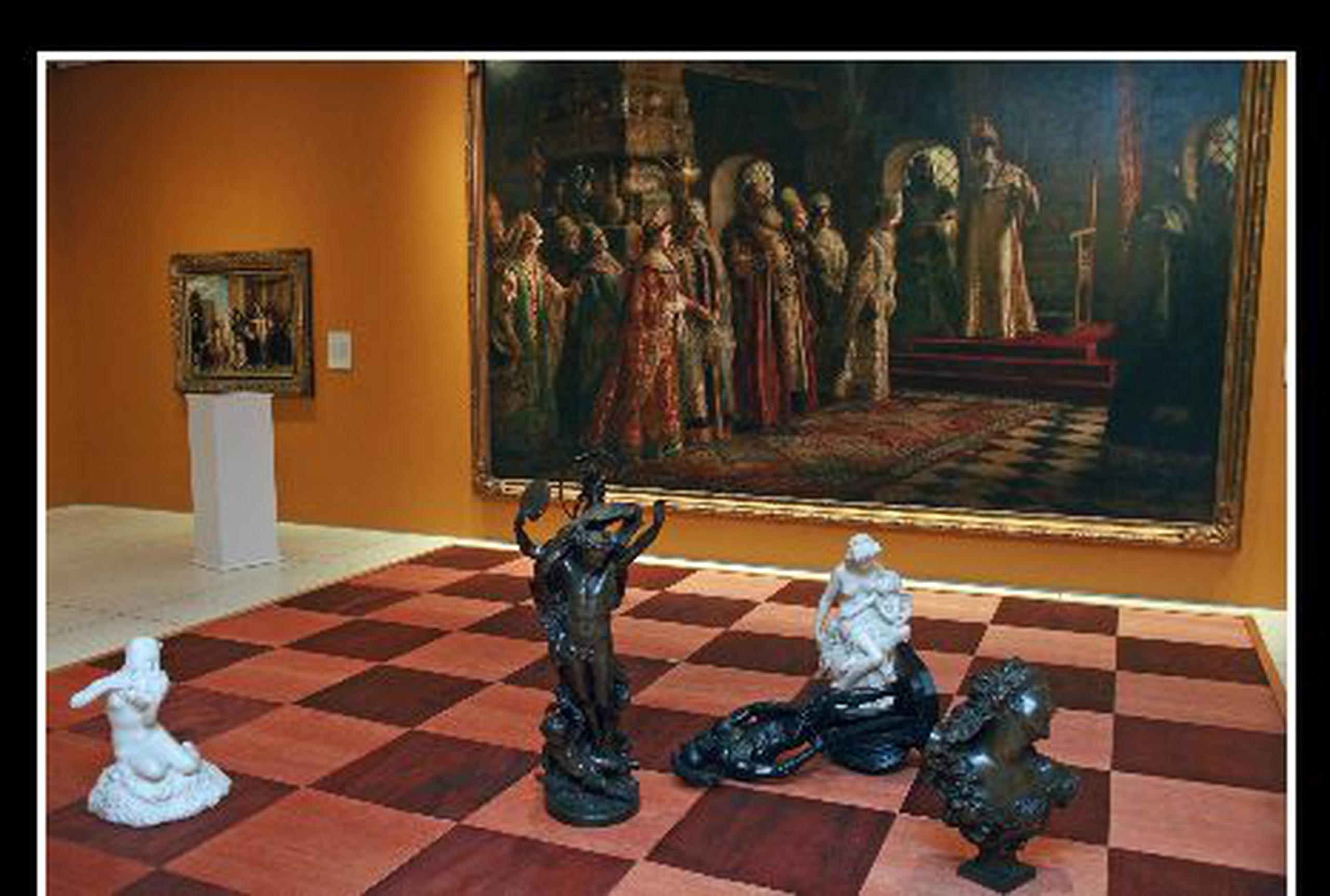 Camnitzer creó un tablero de ajedrez inspirado en la obra Escogiendo la novia de Konstantin Makovsky, que forma parte de la colección permanente del Museo. <font color="yellow">(Suministrada)</font>