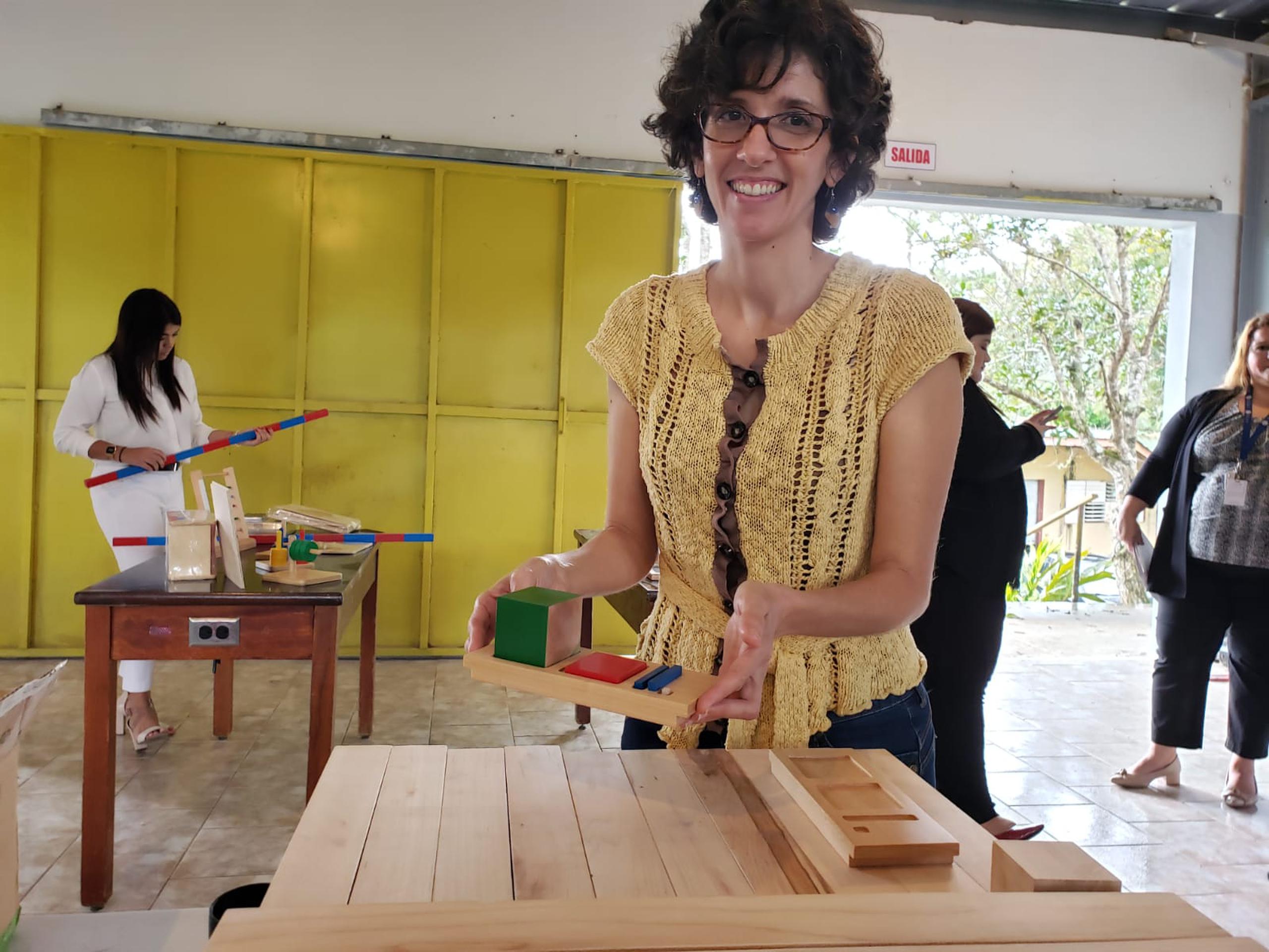 La maestra María del Pilar Pastor Rodríguez encaminó el proyecto en la escuela Escuela Montessori Segunda Unidad Pasto.