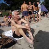  “Abuelo clavadista”: Tiene 79 años y se volvió viral por sus saltos