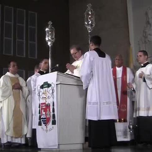 Arzobispo Roberto González Nieves celebra sus 25 años episcopales 