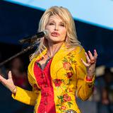 Dolly Parton entra en Salón de la Fama del Rock & Roll pese a rechazo inicial 