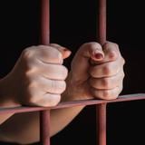 En prisión mujer acusada por fraude al PUA 