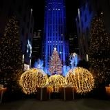 José Feliciano y CNCO en encendido del árbol del Rockefeller Center 