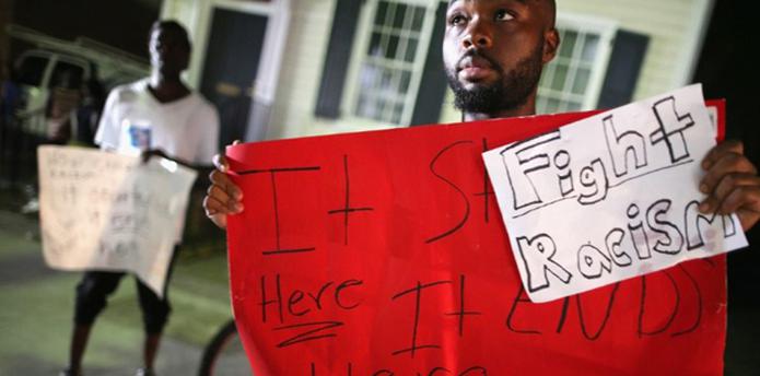 Los tiroteos con connotaciones raciales en Estados Unidos han generado atención generalizada. (AFP)