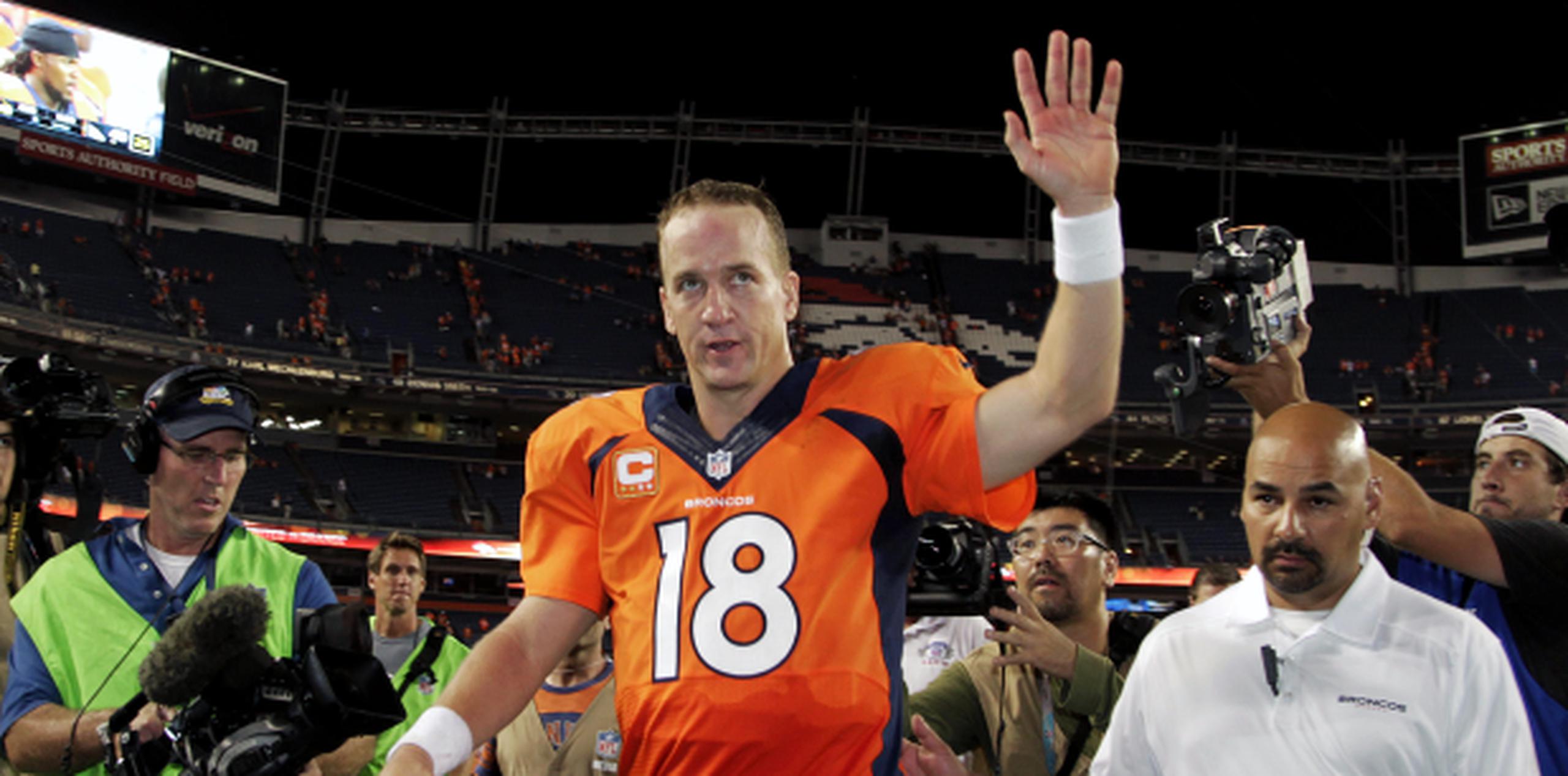 Manning ganó cuatro de sus cinco premios de Jugador Más Valioso en Indianápolis. (Archivo)