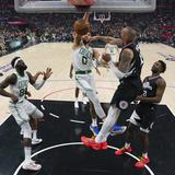 Tatum y Brown guían paliza de los Celtics ante los Clippers
