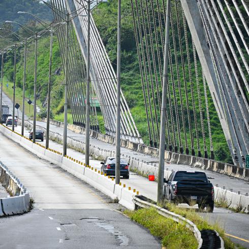 Comerciantes de la "carretera vieja" hacen ajustes ante el cierre del Puente Atirantado