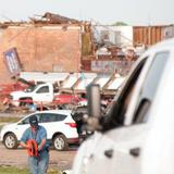 Al menos dos muertos por un tornado en Oklahoma