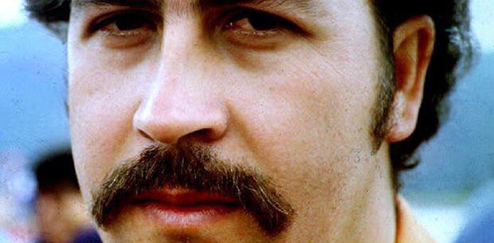 Hugo Martinez Poveda Narcos Muerte De Pablo Escobar Es Revisada En Documental Primera Hora