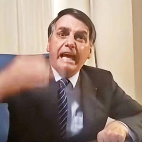 Jair Bolsonaro se descompone en cámara, grita y ataca a TV Globo