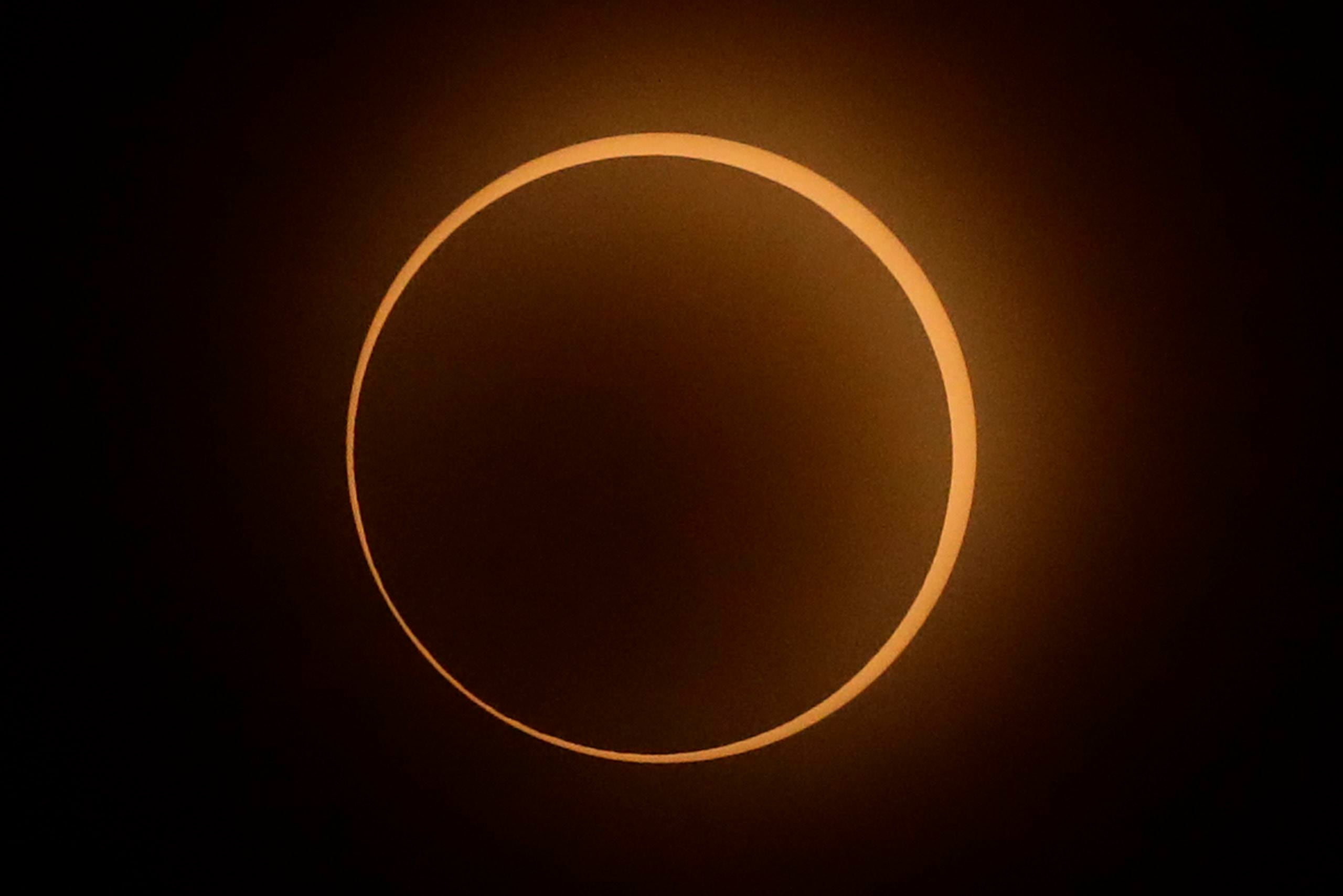 Fotografía del eclipse solar anular hoy, desde la provincia de Coclé (Panamá). EFE/ Bienvenido Velasco

