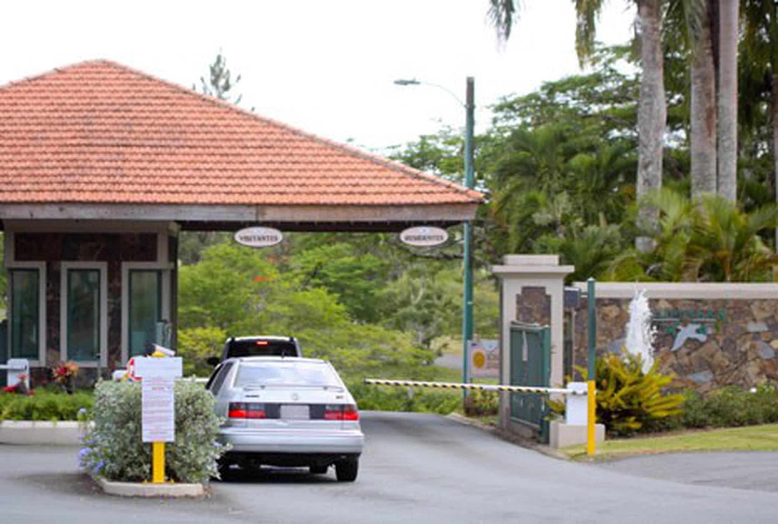 La muerte violenta ocurrió esta madrugada en la residencia de Nicolás Itzemberg Aguayo en la urbanización Sabanera en Cidra. (END/Archivo)