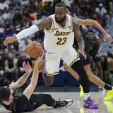 Triple-doble de LeBron James ayuda a Lakers a vencer a Pelicans