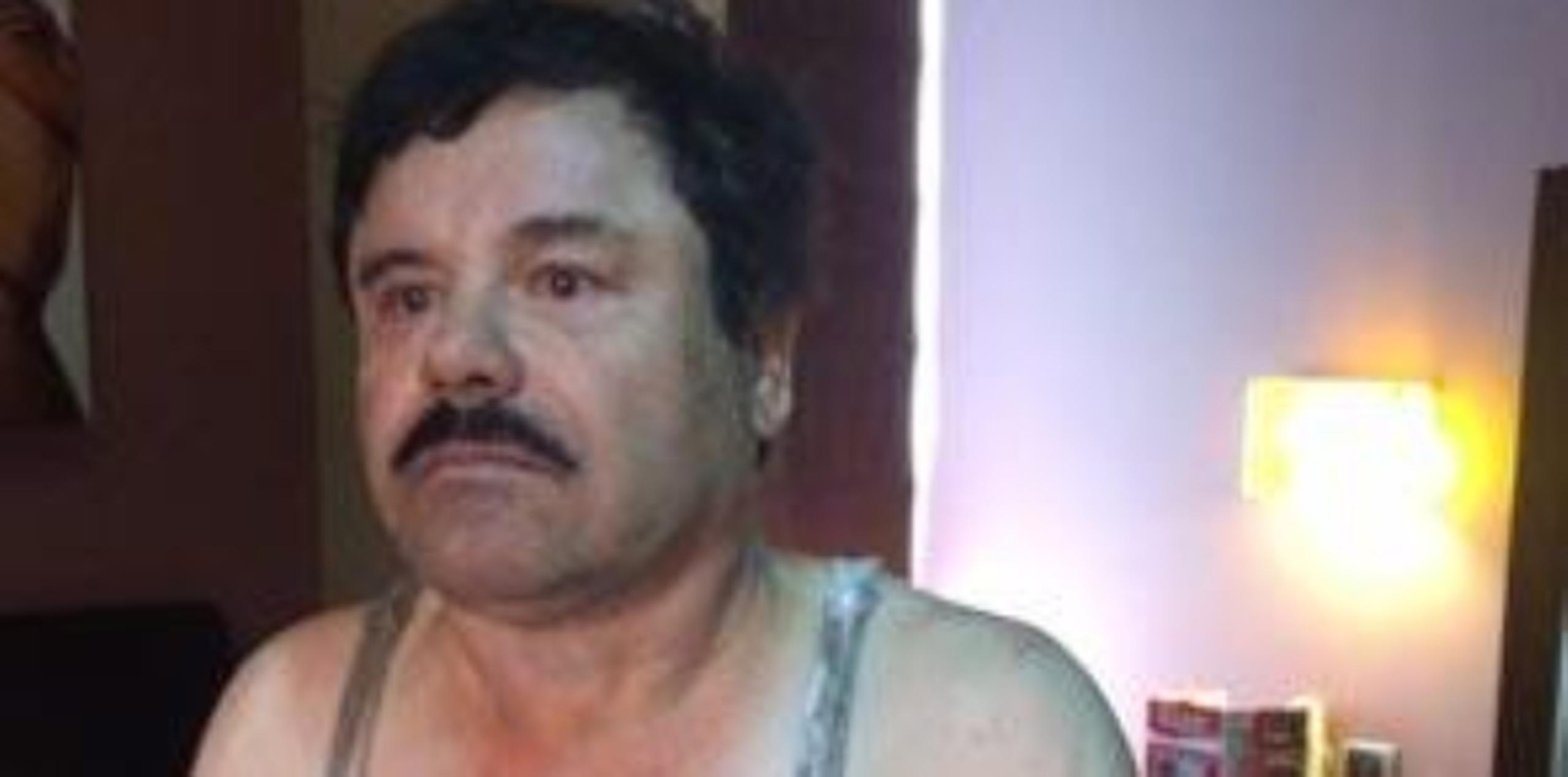Joaquín "El Chapo" Guzmán fue atrapado tras un enfrentamiento entre presuntos delincuentes y la Marina, en la ciudad de Los Mochis, en el estado de Sinaloa. (EFE)