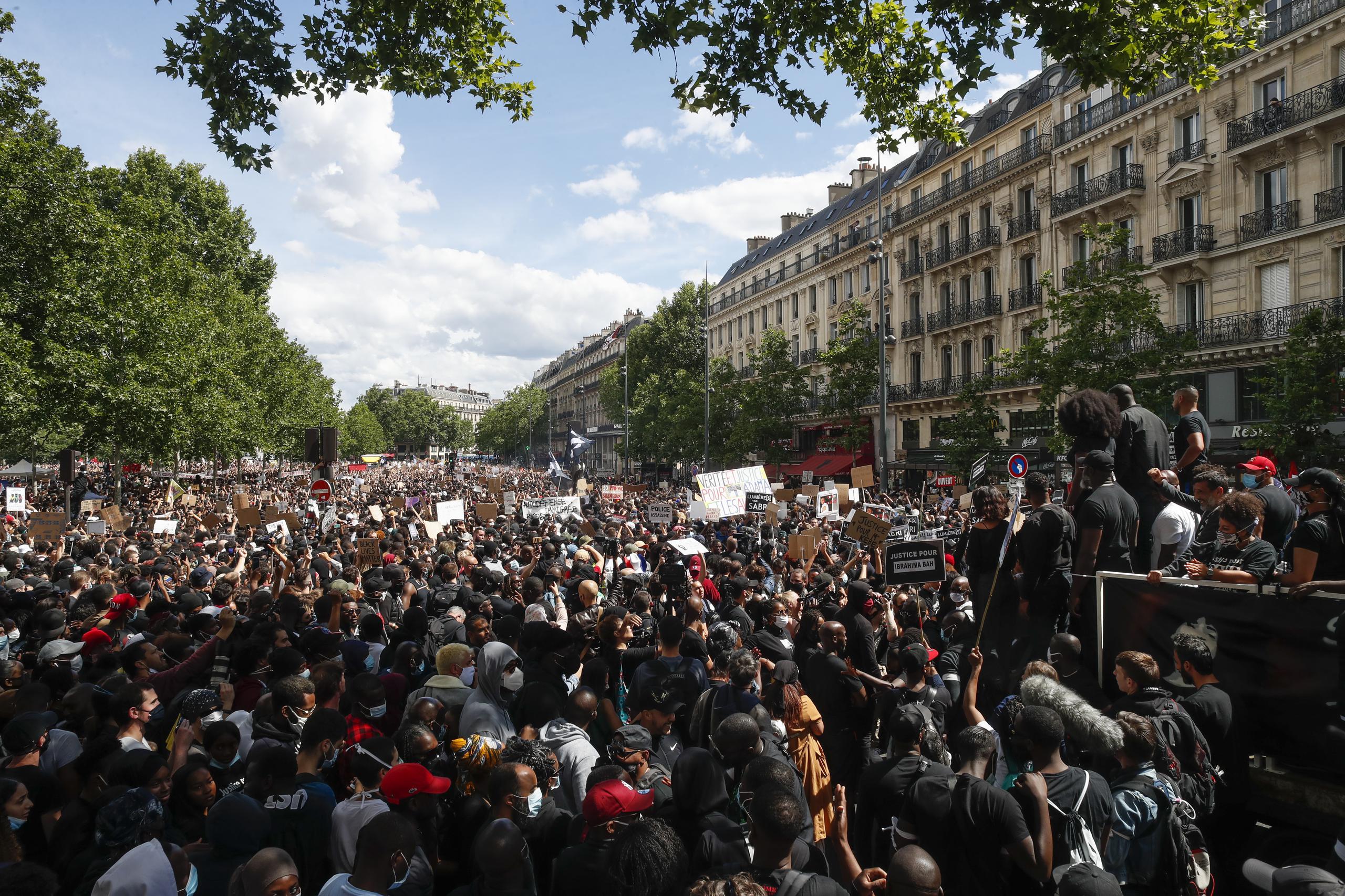 Marcha contra el racismo en París.