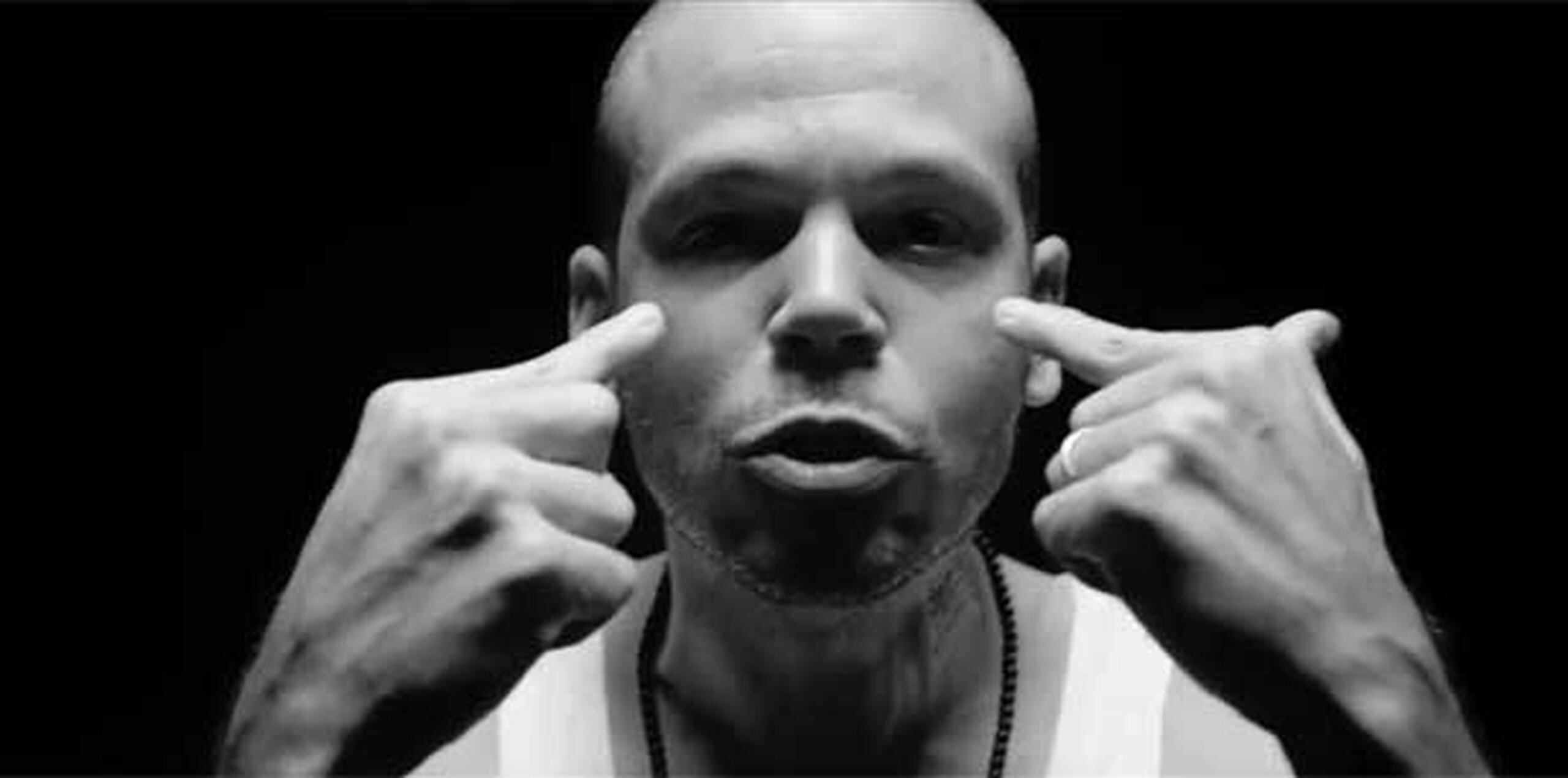 El tema "Adentro" es parte de "Multi_Viral", la propuesta musical más reciente de Calle 13. (YouTume)