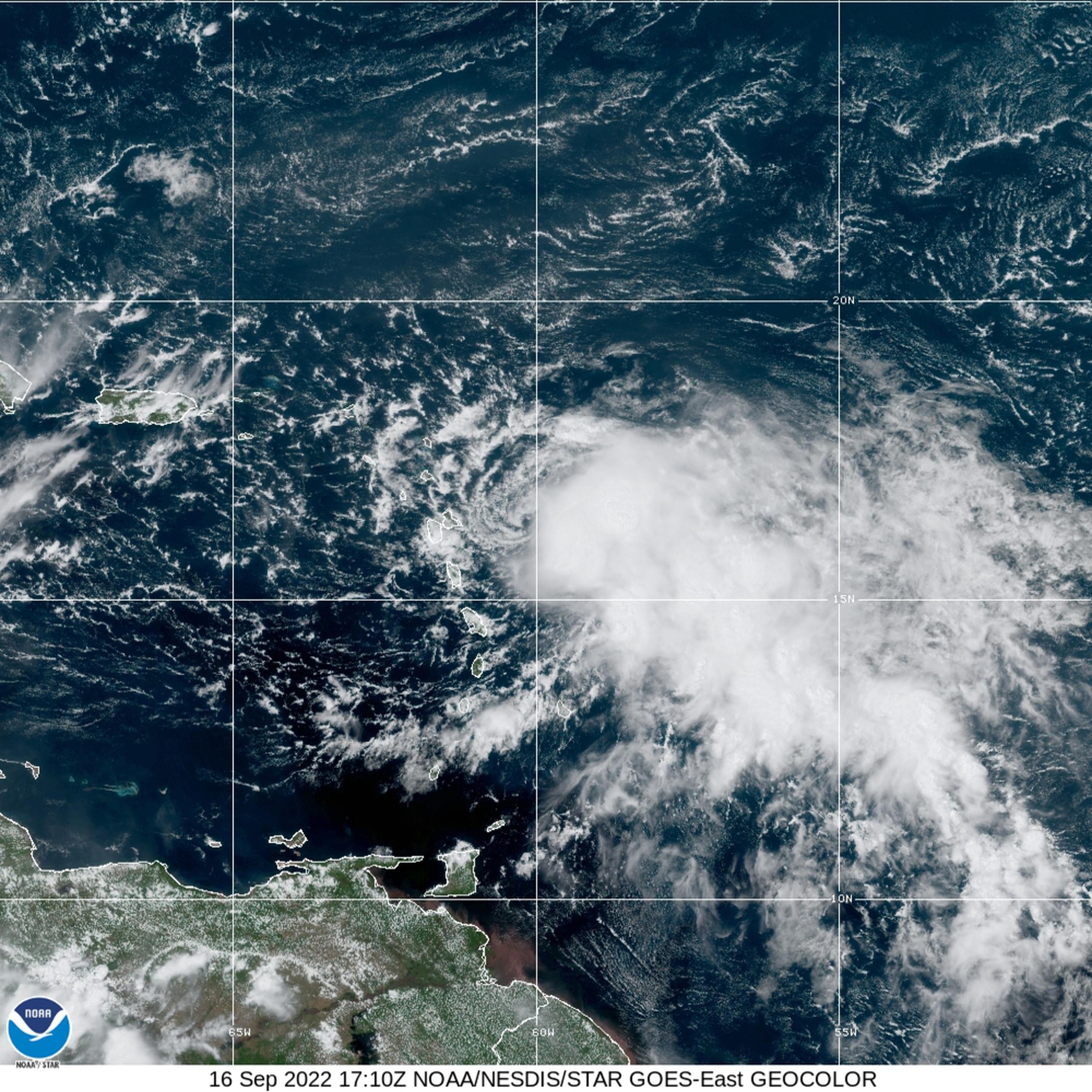 Imagen de satélite de la tormenta tropical Fiona el 16 de septiembre de 2022.