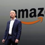 Bezos vende acciones de Amazon por 2,400 millones antes de dejar la dirección 