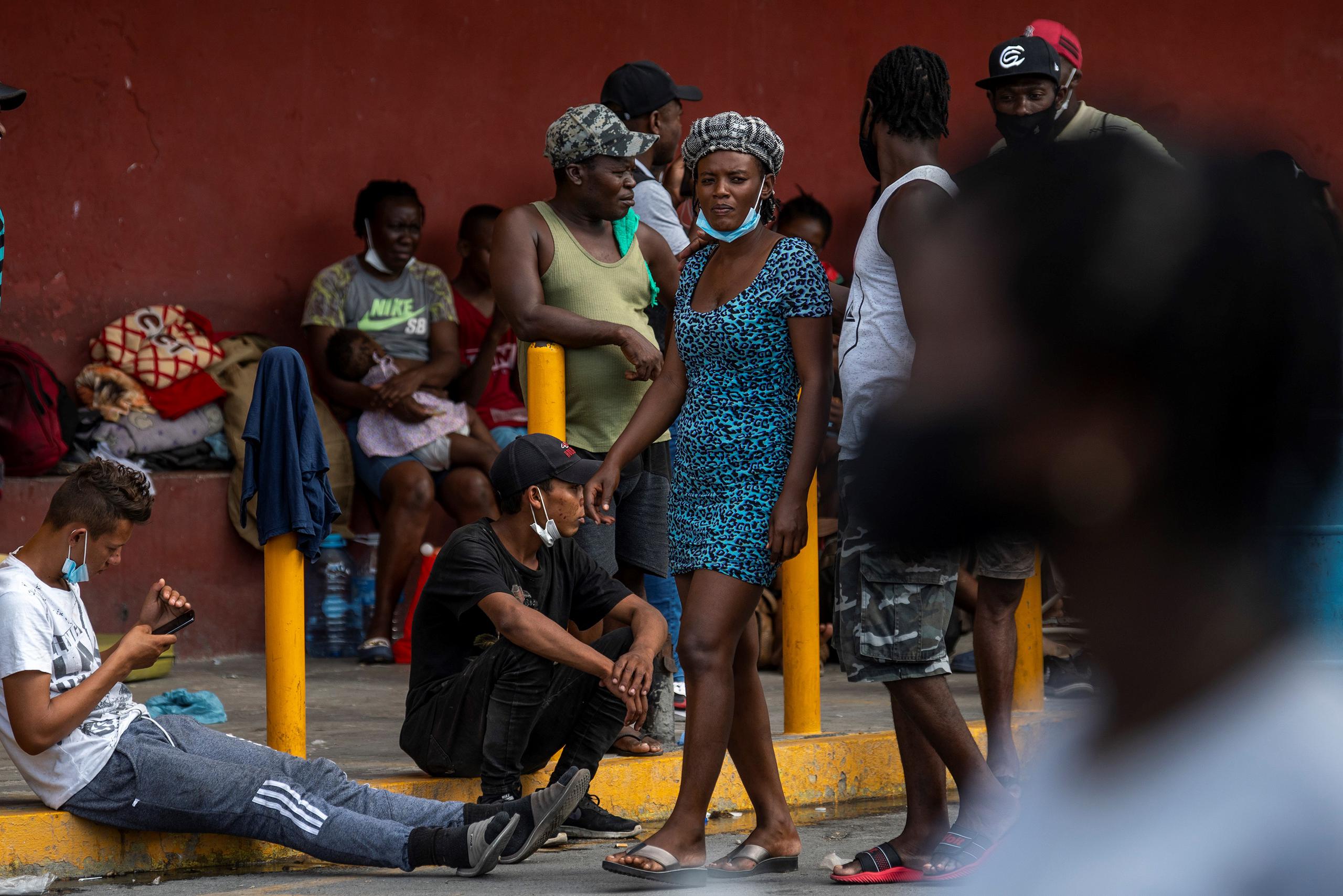 En marzo pasado, unos 13,000 haitianos fueron repatriados por países vecinos, lo que supone un 46 % más que en febrero, a pesar de la escalada de la inseguridad y el empeoramiento de la situación en Haití.