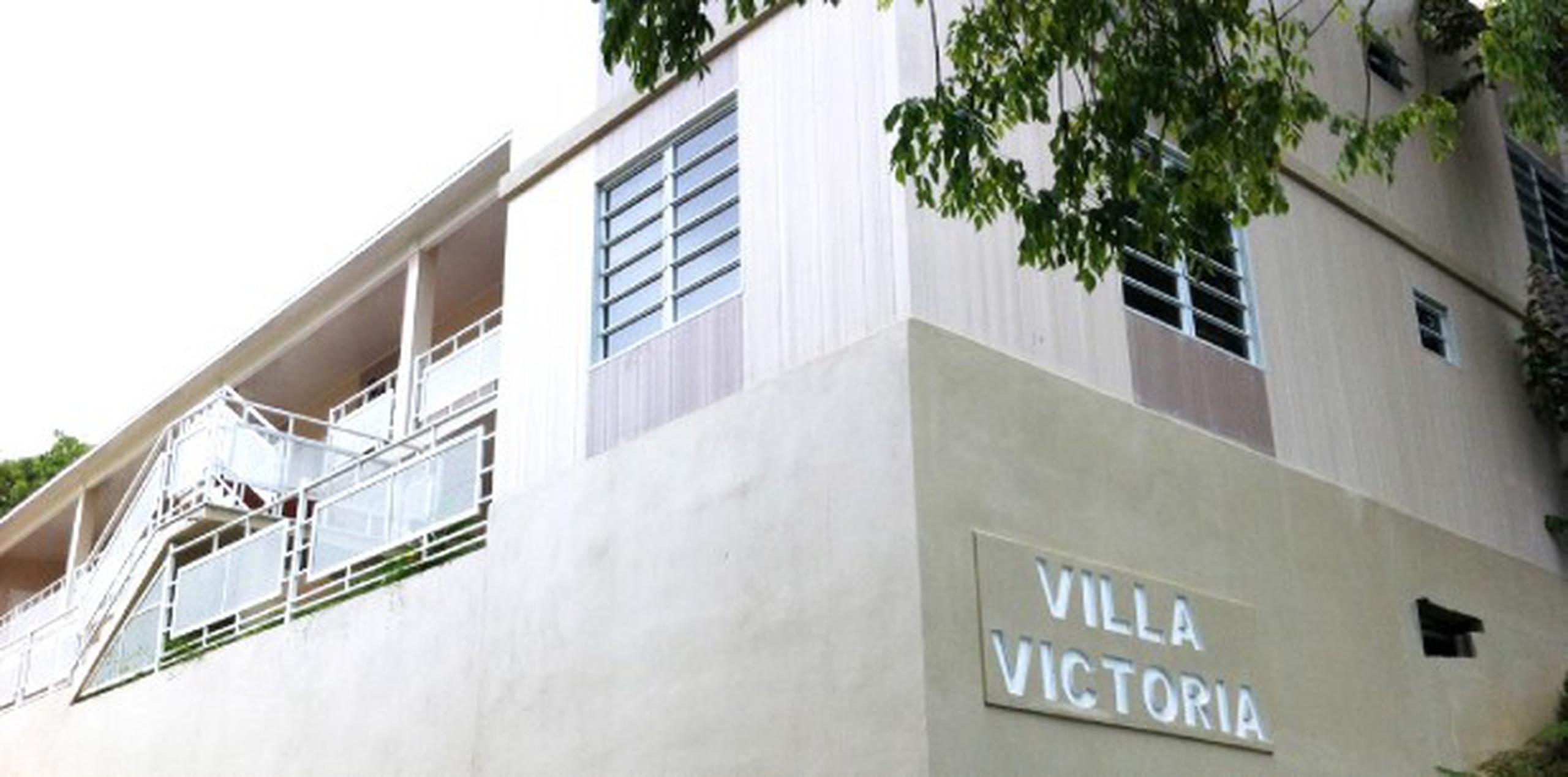 Villa Victoria está en una hermosa loma en el Bo. Sud a pasos del casco urbano de  Cidra.