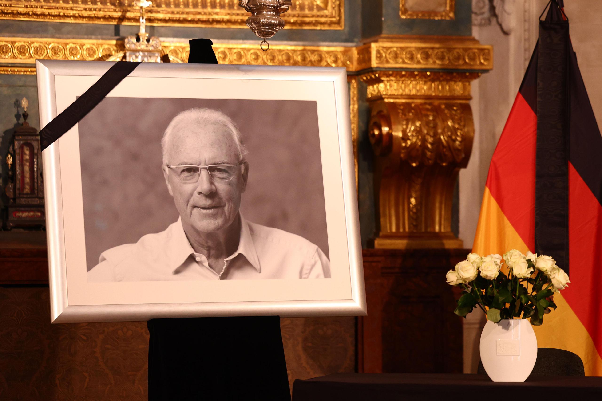 Libro de condolencias por el fallecimiento de Franz Beckenbauer en Múnich.
