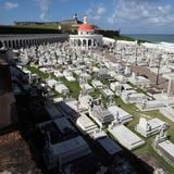 Roban pieza de bronce de histórico cementerio en el Viejo San Juan