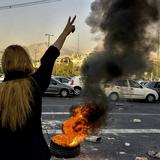 Policía iraní vuelve a la calle para imponer vestimenta islámica