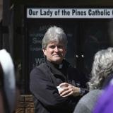 Iglesia en Texas revisa denuncias contra sacerdote