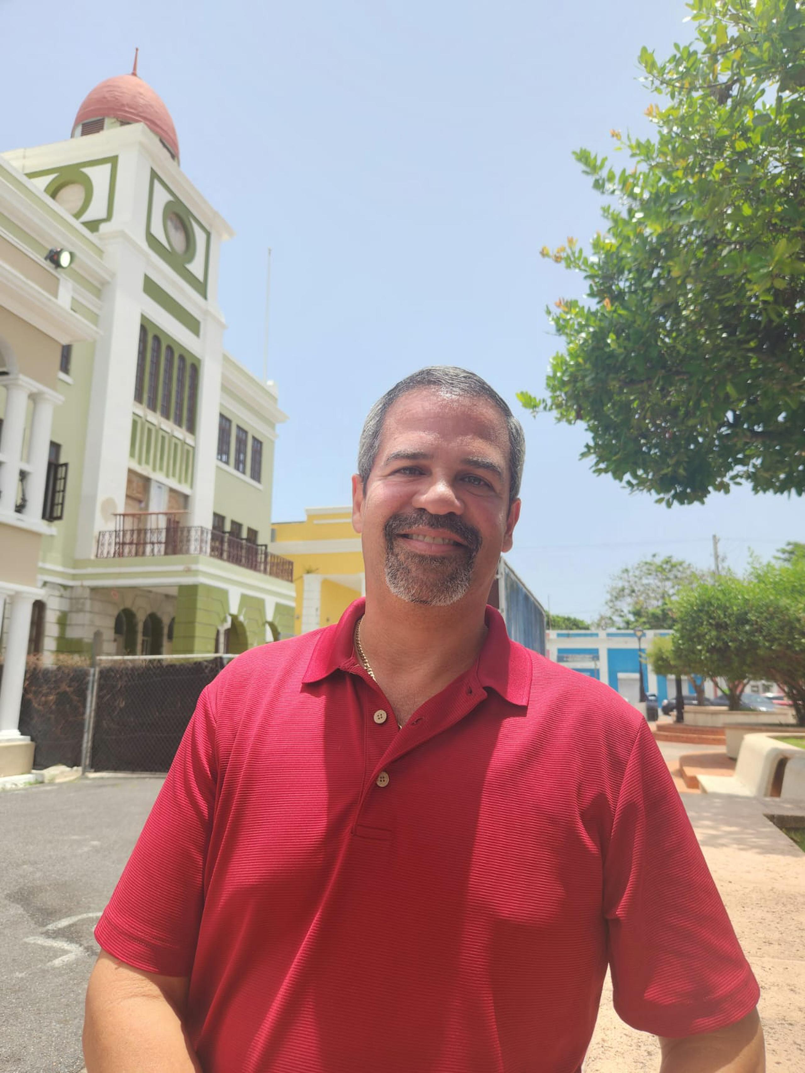 Alcalde de Vega  Baja, Marcos Cruz