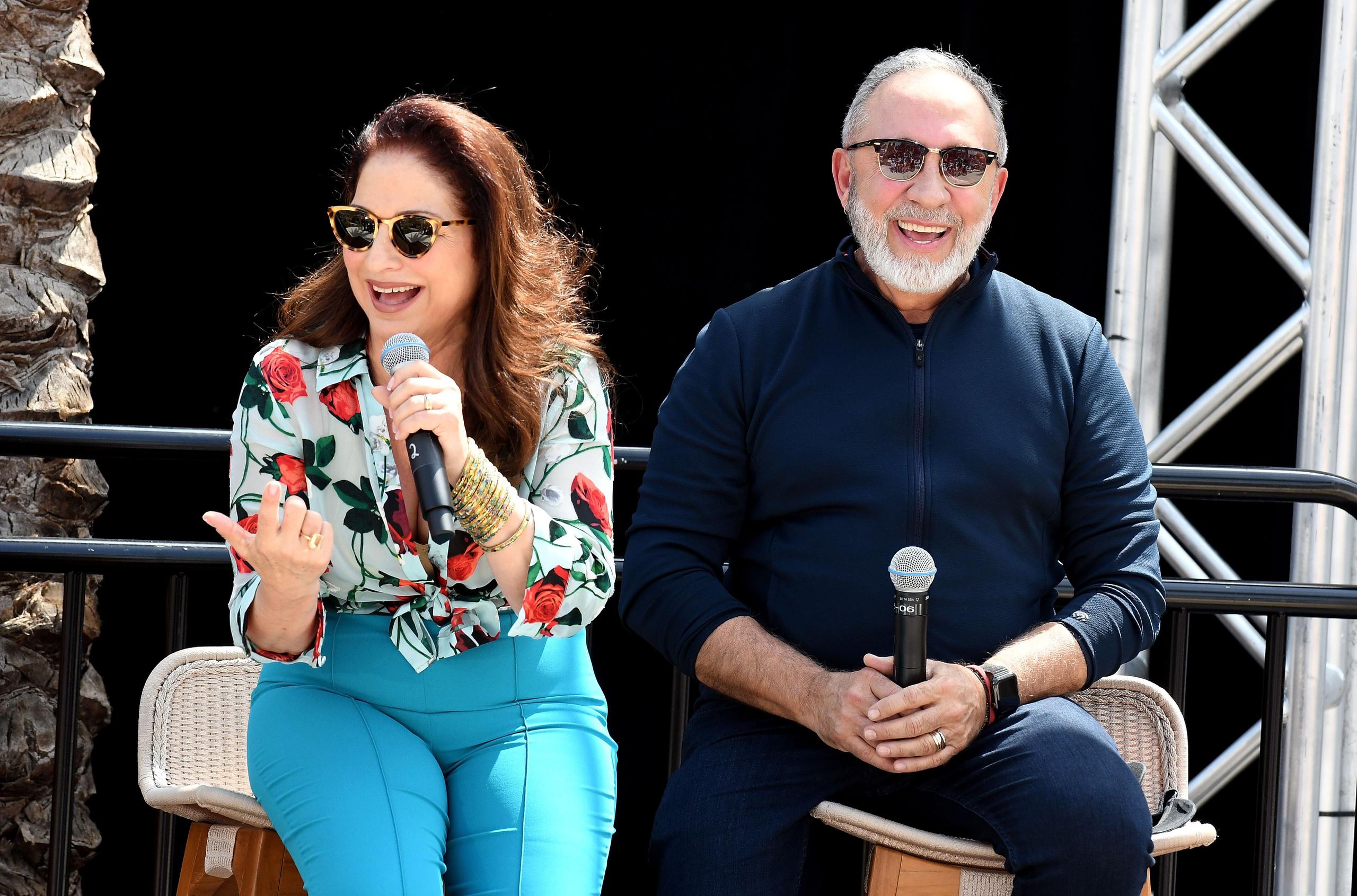 El productor musical, Emilio Estefan, y su esposa la cantante Gloria Estefan.