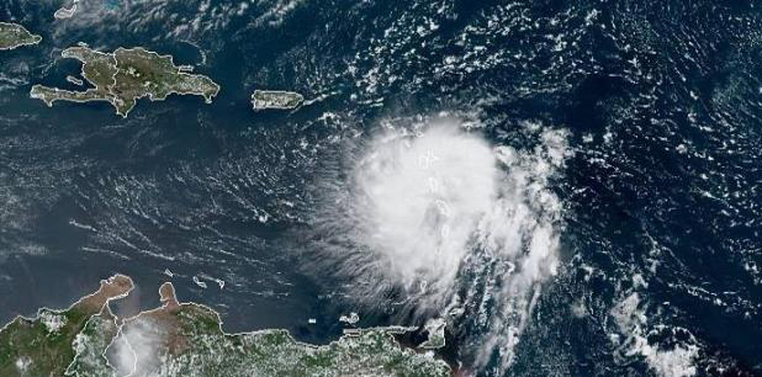 Imagen de satélite de la tormenta tropical Dorian. (Administración Nacional Oceánica y Atmosférica)