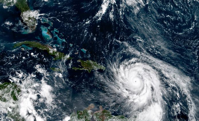 Imagen satelital del huracán María tomada el 19 de septiembre de 2017, horas antes de impactara a Puerto Rico.