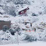 Hallan cuerpo de víctima de deslave ocurrido hace tres meses en Noruega