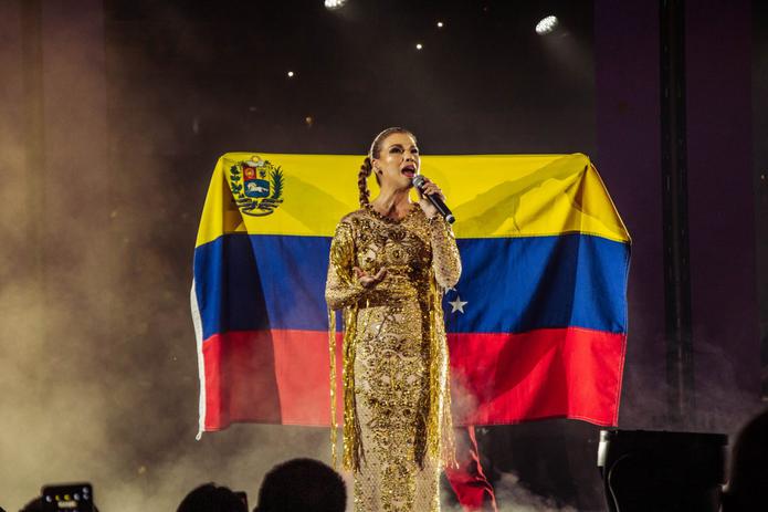 Olga Tañón se presentó en el Poliedro de Caracas, luego de una ausencia de siete años de presentaciones en Venezuela.