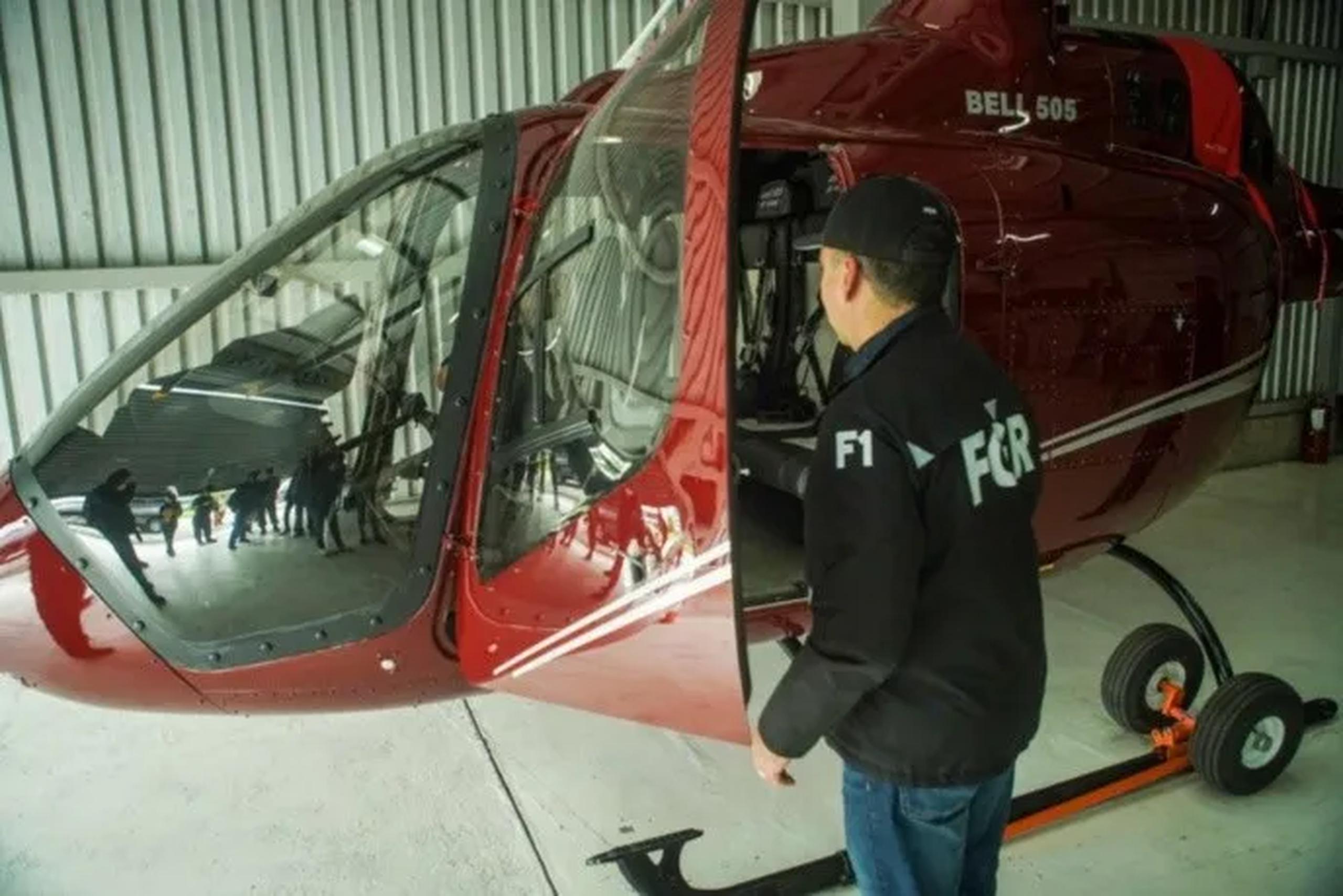 El valor del helicóptero Bell 505 con sólo 90 horas de vuelo fue valorado en $.1.3 millones.