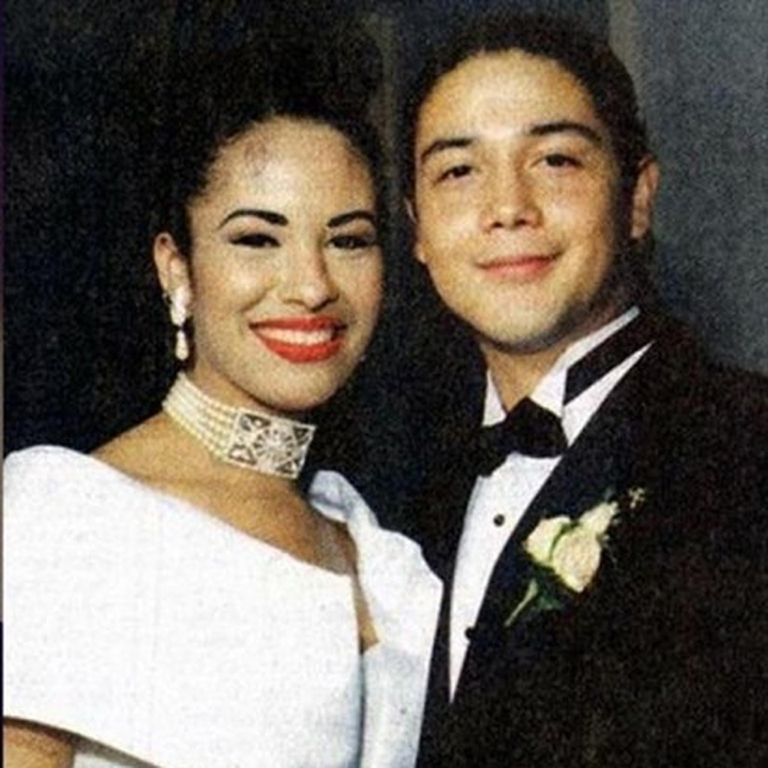 Selena Quintanilla y Chris Pérez se casaron en secreto en 1992. Tres años después, la cantante fue asesinada por su asistenta Yolanda Saldívar. (GDA)