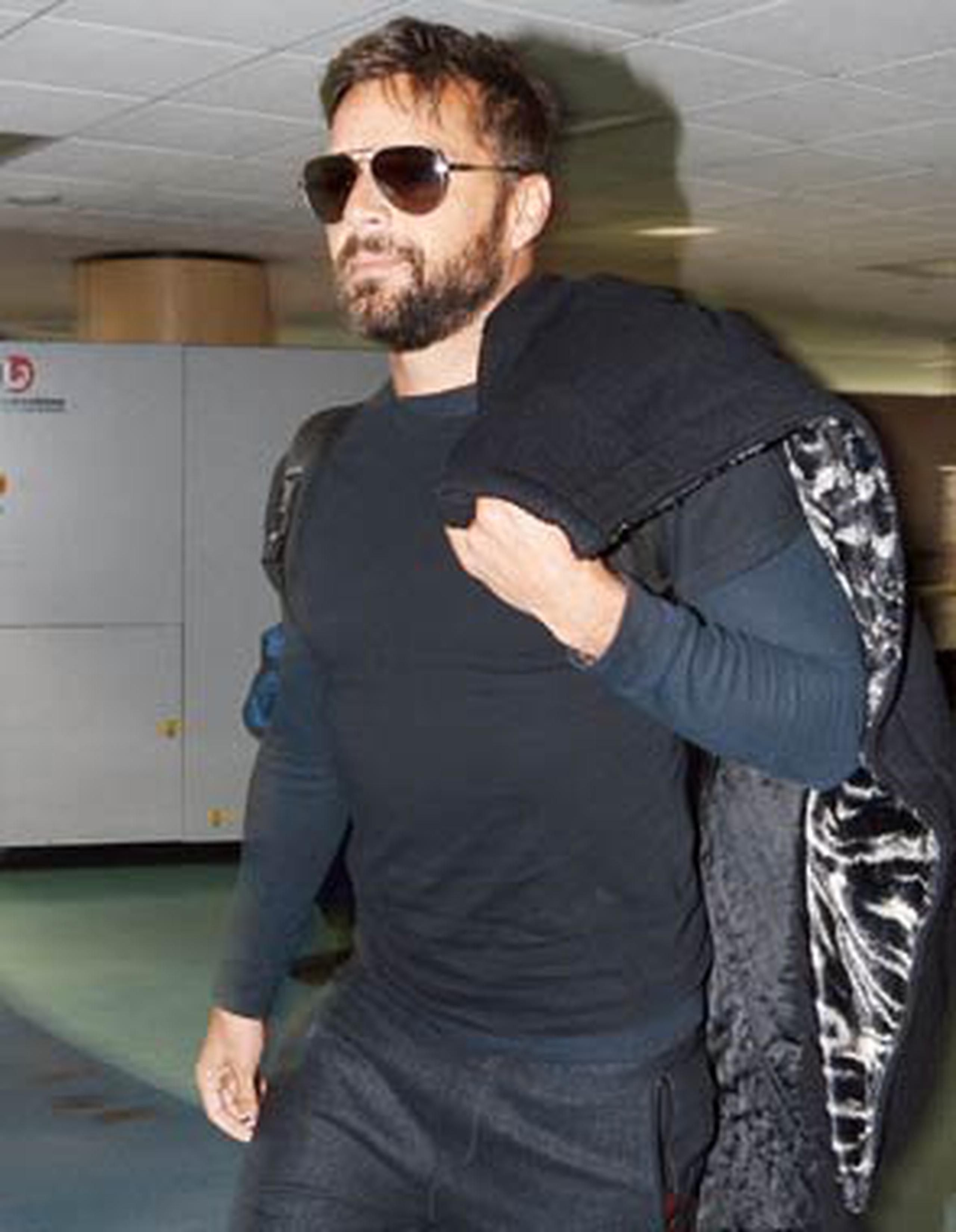 Serio y veloz... Ricky Martin Primera Hora