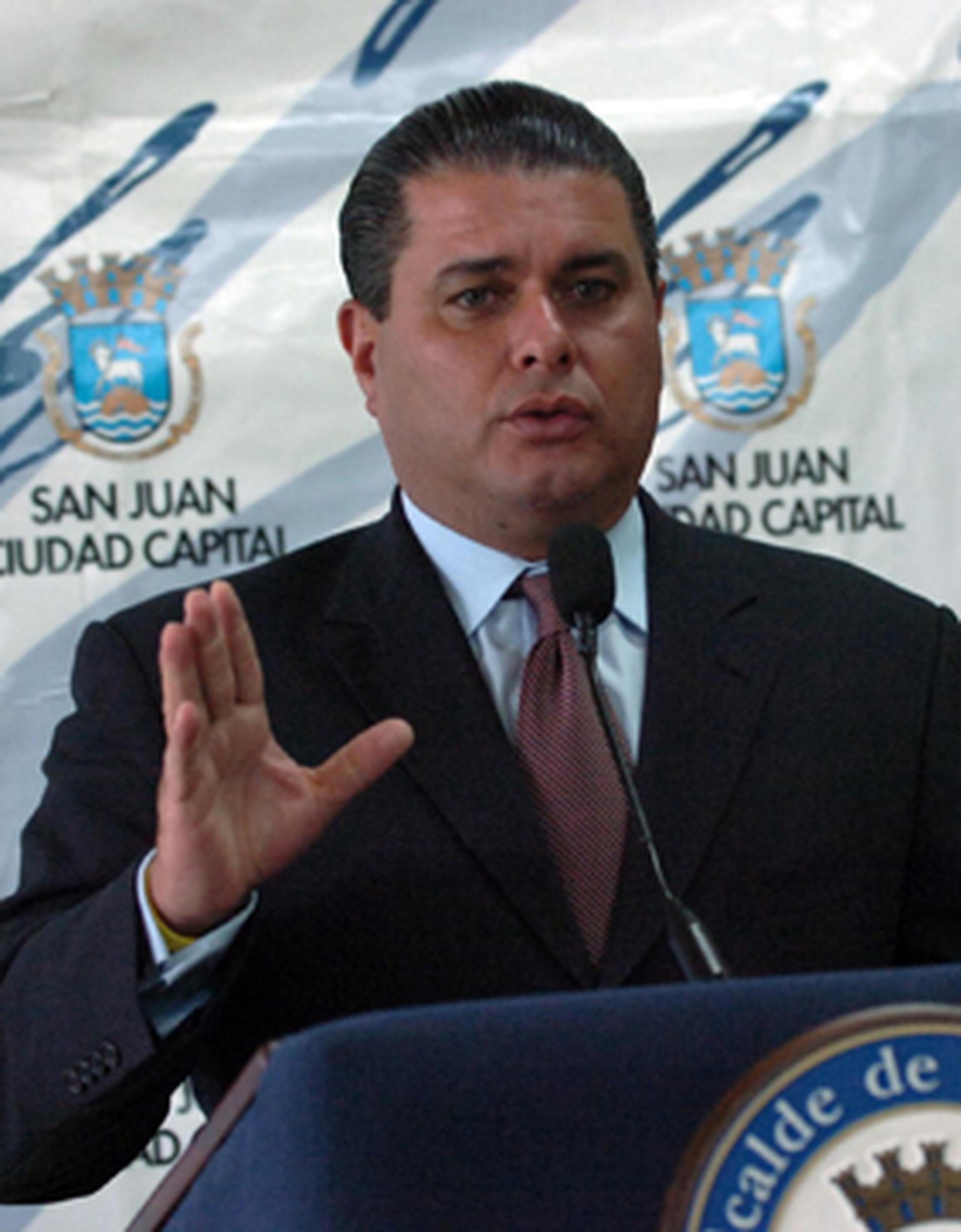Según la encuesta de El Nuevo Día, Santini volvería a la alcaldía de San Juan con un 45%, con lo que supera el 38% de la candidata del Partido Popular Democrático, Carmen Yulín Cruz. (Archivo)