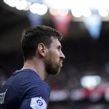 Messi viaja a Argentina para celebración del Mundial y alejamiento de lo negativo